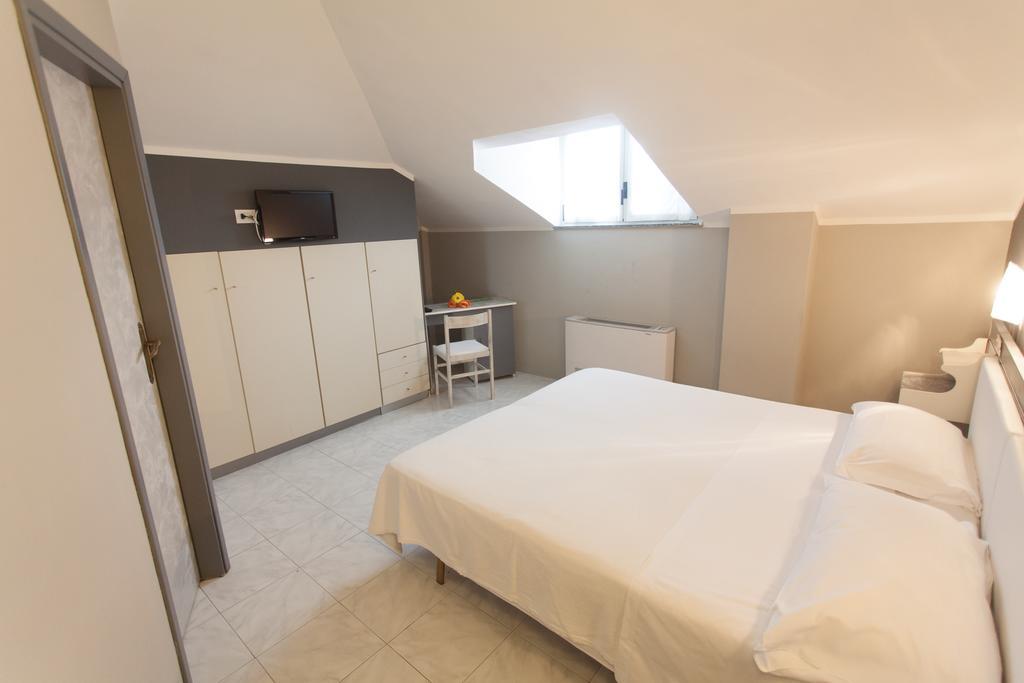 Hotel Roma Salsomaggiore Terme Ngoại thất bức ảnh