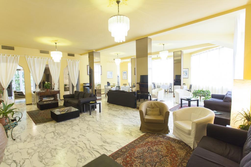Hotel Roma Salsomaggiore Terme Ngoại thất bức ảnh