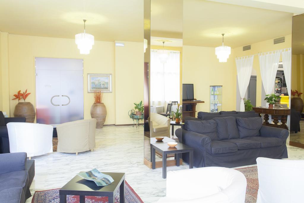 Hotel Roma Salsomaggiore Terme Ngoại thất bức ảnh
