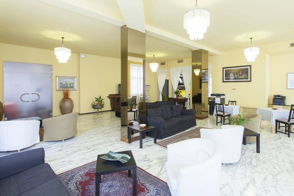 Hotel Roma Salsomaggiore Terme Ngoại thất bức ảnh